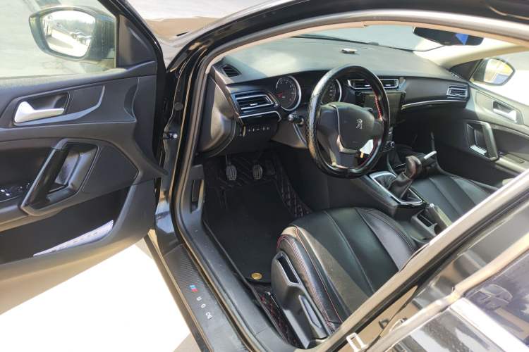 Used Peugeot 408 2014 1.8L Manual Leading Edition Driver Seat