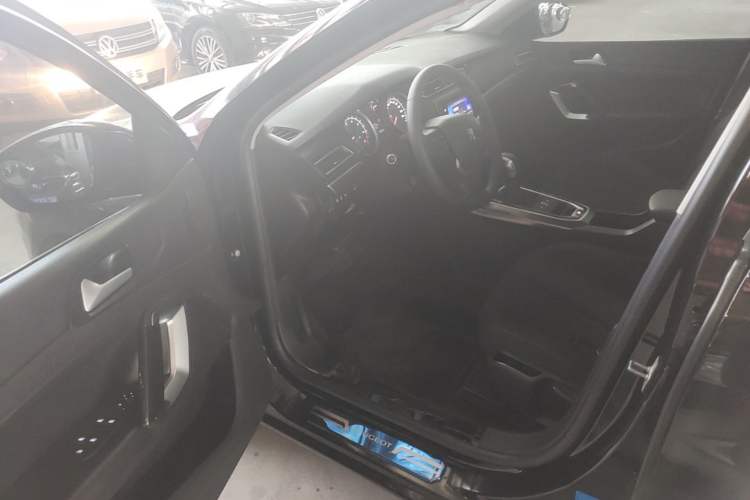 Used Peugeot 408 2014 1.8L Automatic Luxury Edition Driver Seat