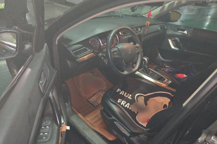 Used Peugeot 408 2014 1.8L Automatic Leading Edition Driver Seat