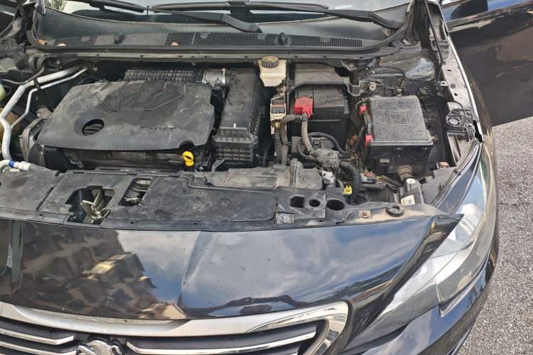 Used Peugeot 408 2014 1.8L Automatic Luxury Edition Engine Bay Left