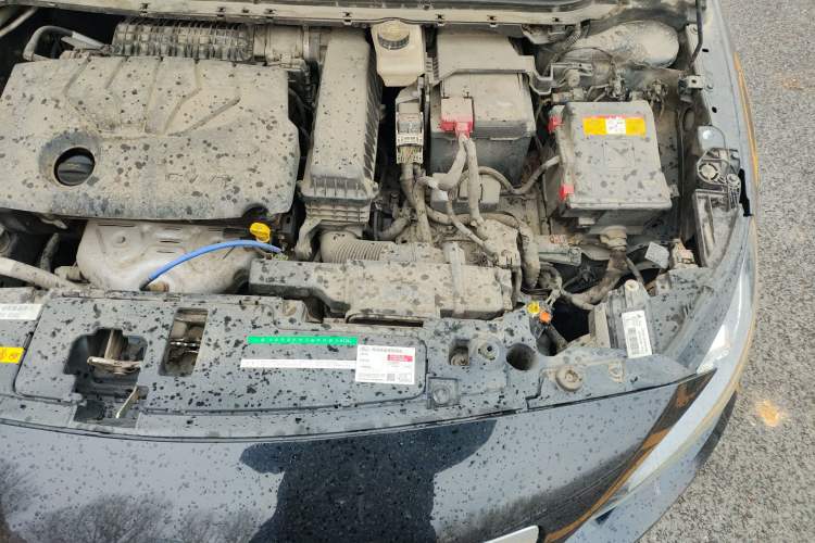 Used Peugeot 408 2014 1.8L Automatic Luxury Edition Engine Bay Left