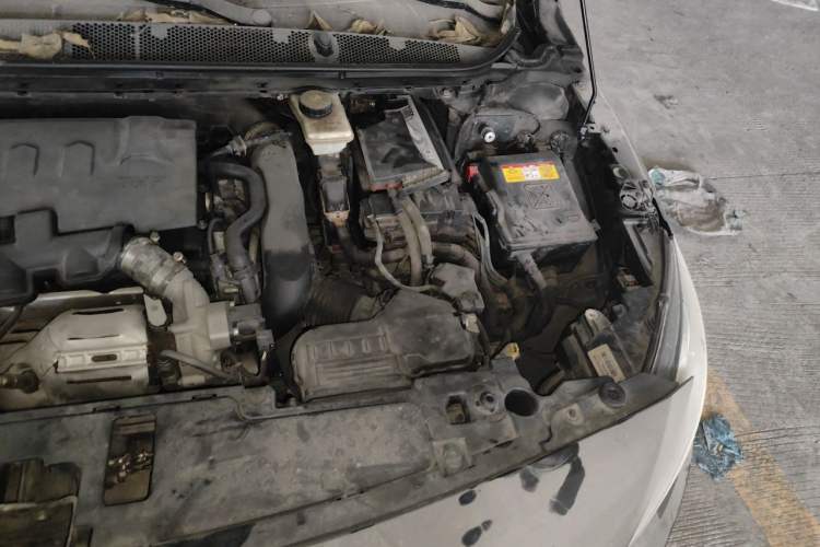 Used Peugeot 408 2014 1.6T Automatic Prestige Edition Engine Bay Left
