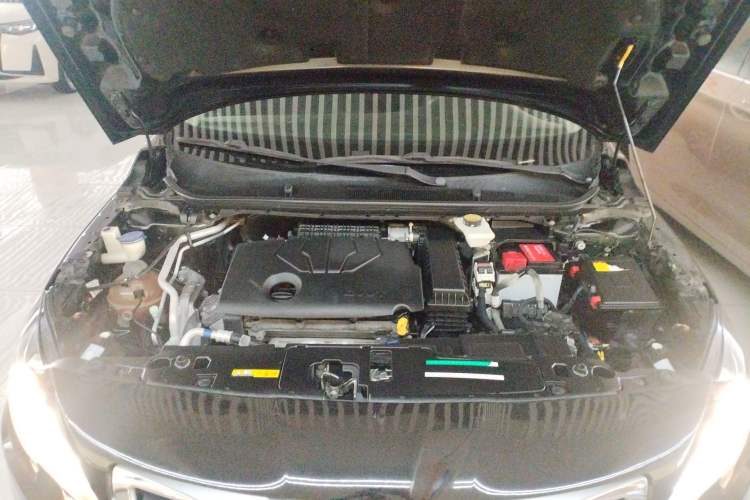 Used Peugeot 408 2014 1.8L Automatic Luxury Edition Engine Bay