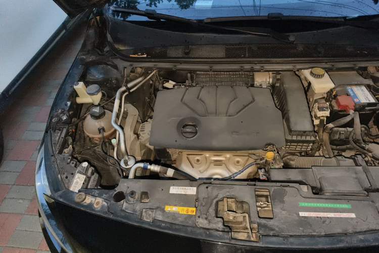 Used Peugeot 408 2014 1.8L Automatic Luxury Edition Engine Bay Right