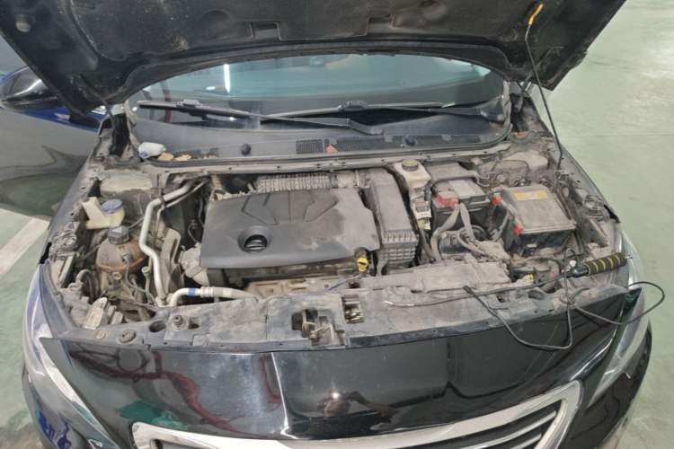 Used Peugeot 408 2014 1.8L Automatic Luxury Edition Engine Bay