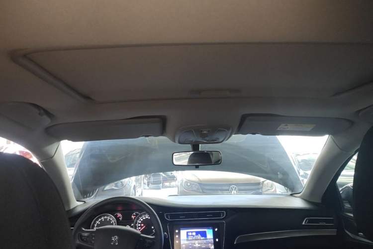 Used Peugeot 408 2014 1.8L Automatic Luxury Edition Headliner