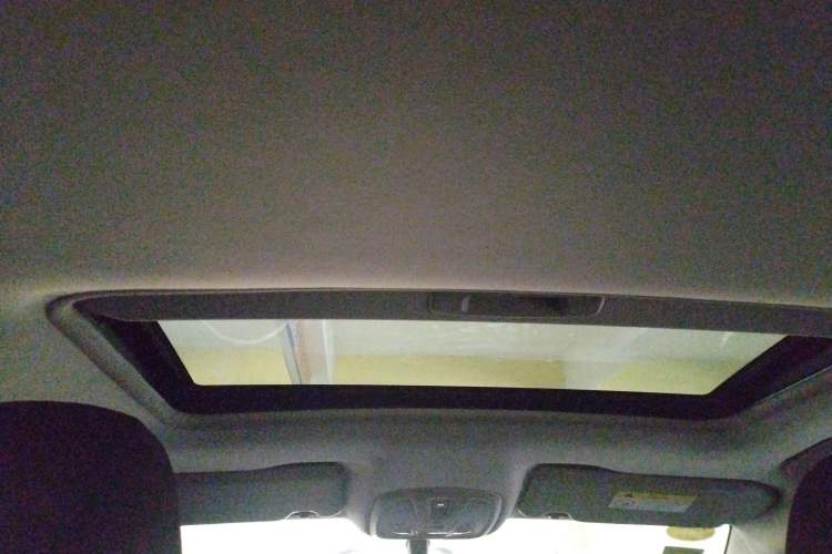 Used Peugeot 408 2014 1.8L Automatic Luxury Edition Headliner