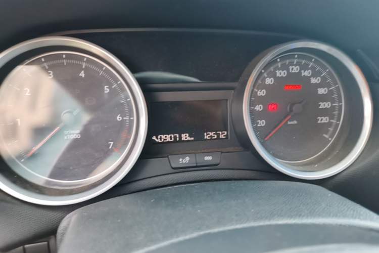Used Peugeot 408 2014 1.8L Automatic Luxury Edition Instrument Cluster