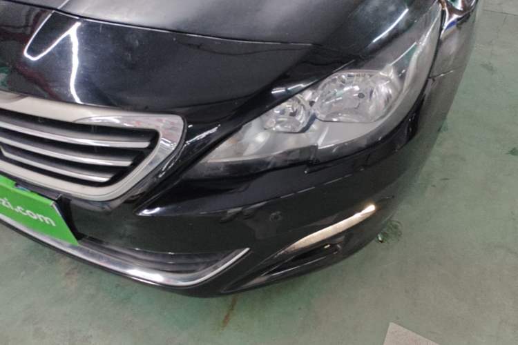Used Peugeot 408 2014 1.8L Automatic Luxury Edition Left Front Headlight