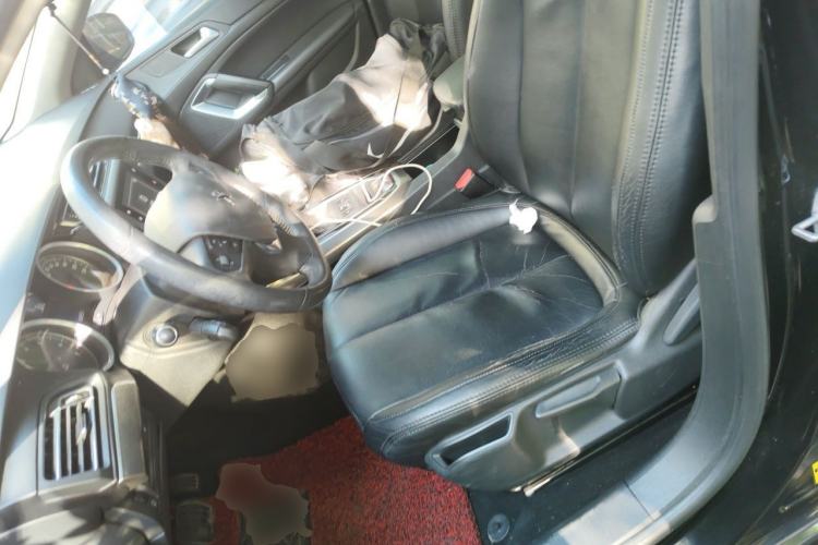 Used Peugeot 408 2014 1.8L Automatic Luxury Edition Left Front Seat