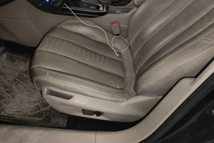 Used Peugeot 408 2014 1.6T Automatic Prestige Edition Left Front Seat