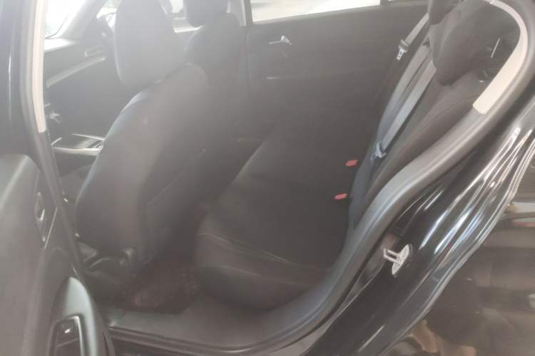 Used Peugeot 408 2014 1.8L Automatic Luxury Edition Left Rear Seat