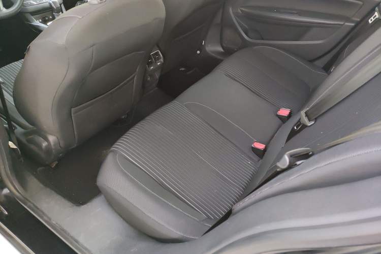Used Peugeot 408 2014 1.8L Automatic Luxury Edition Left Rear Seat