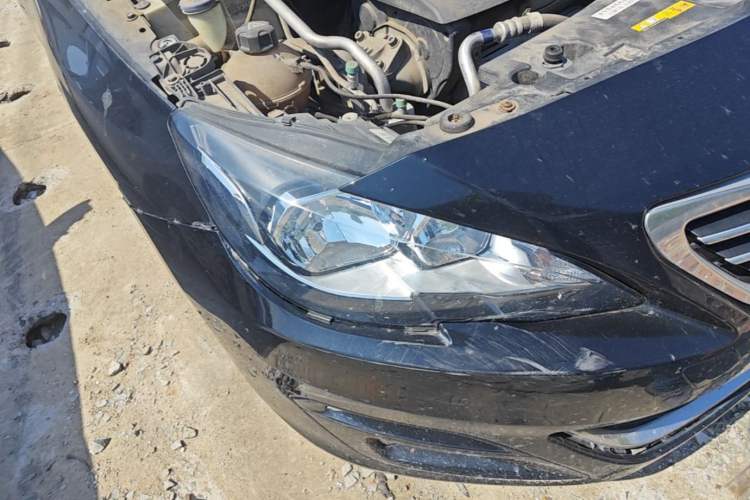 Used Peugeot 408 2014 1.8L Automatic Luxury Edition Right Front Headlight