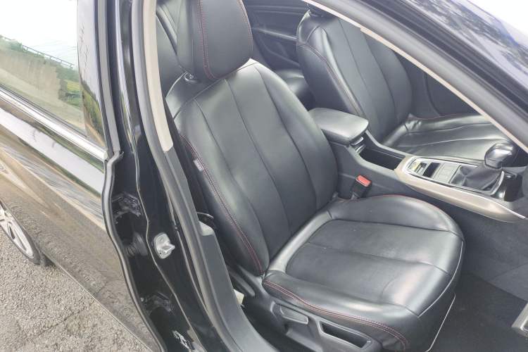 Used Peugeot 408 2014 1.8L Automatic Luxury Edition Right Front Seat