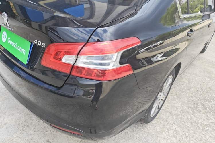 Used Peugeot 408 2014 1.8L Automatic Luxury Edition Right Rear Taillight