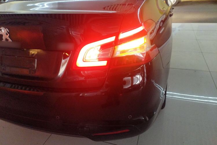 Used Peugeot 408 2014 1.8L Automatic Luxury Edition Right Rear Taillight
