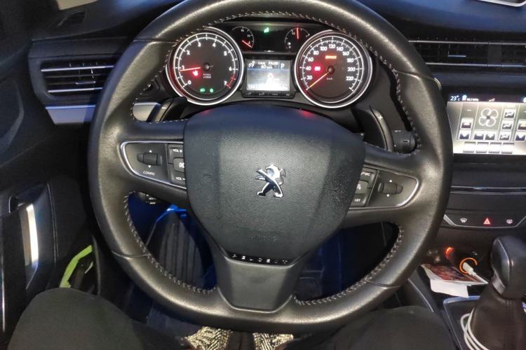 Used Peugeot 408 2014 1.6T Automatic Supreme Edition Steering Wheel