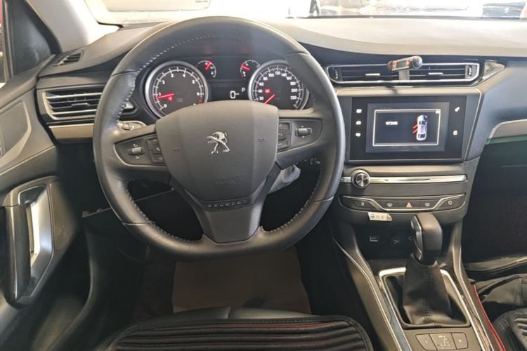 Used Peugeot 408 2014 1.8L Automatic Luxury Edition Steering Wheel