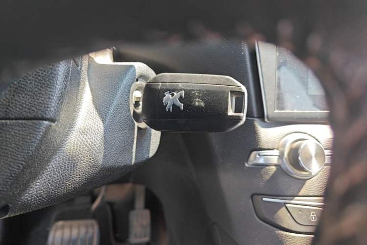Used Peugeot 408 2014 1.8L Automatic Luxury Edition Vehicle Key