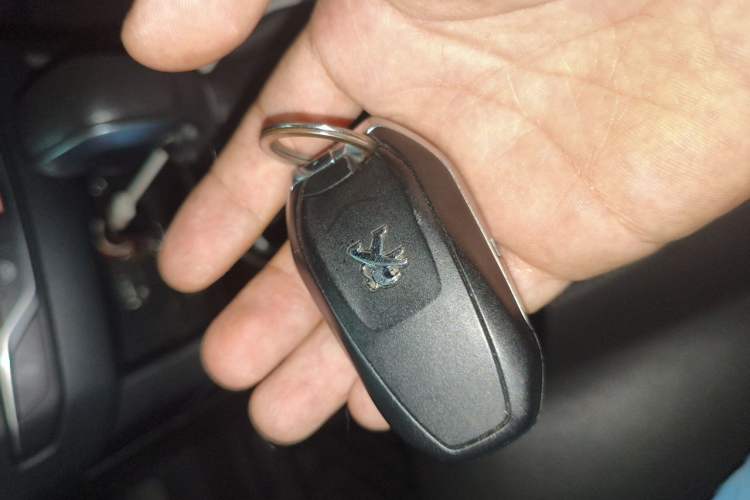 Used Peugeot 408 2014 1.6T Automatic Supreme Edition Vehicle Key