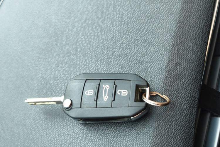 Used Peugeot 408 2014 1.8L Automatic Luxury Edition Vehicle Key