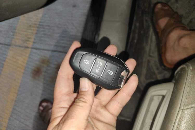Used Peugeot 408 2014 1.6T Automatic Prestige Edition Vehicle Key
