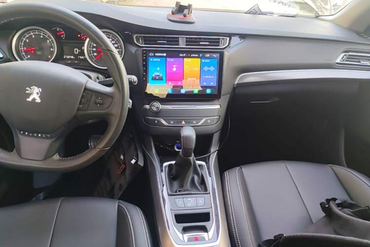 Used Peugeot 408 2014 1.8L Automatic Luxury Edition Audio And AC Panel