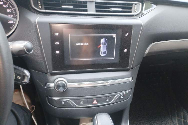 Used Peugeot 408 2014 1.8L Automatic Luxury Edition Audio And AC Panel