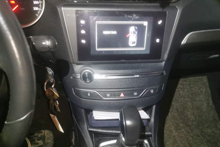 Used Peugeot 408 2014 1.8L Automatic Luxury Edition Audio And AC Panel