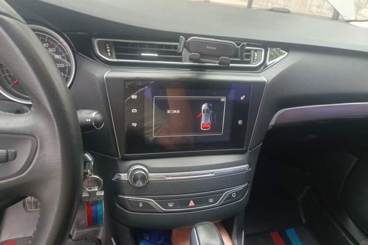 Used Peugeot 408 2014 1.8L Automatic Luxury Edition Audio And AC Panel