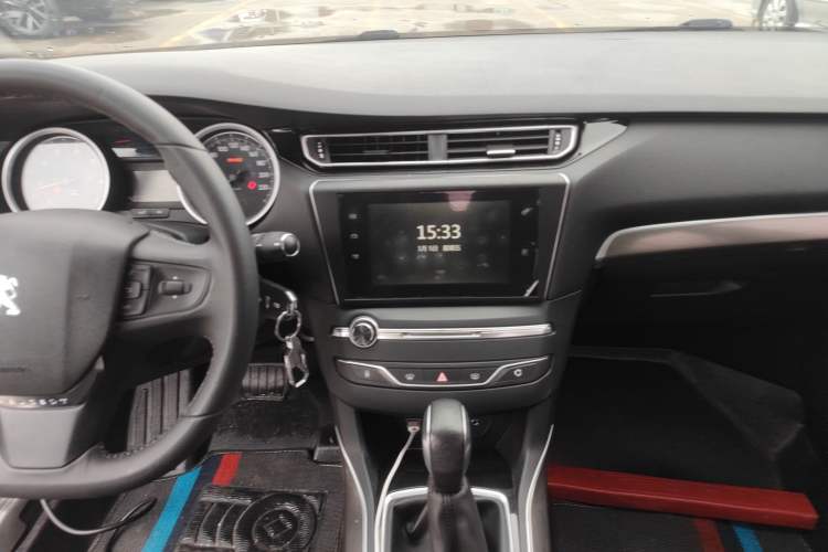 Used Peugeot 408 2014 1.8L Automatic Luxury Edition Audio And AC Panel