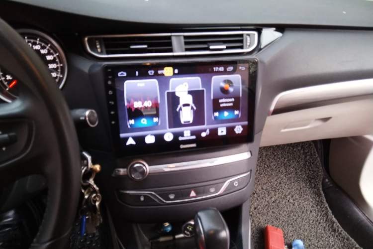 Used Peugeot 408 2014 1.8L Automatic Luxury Edition Audio And AC Panel