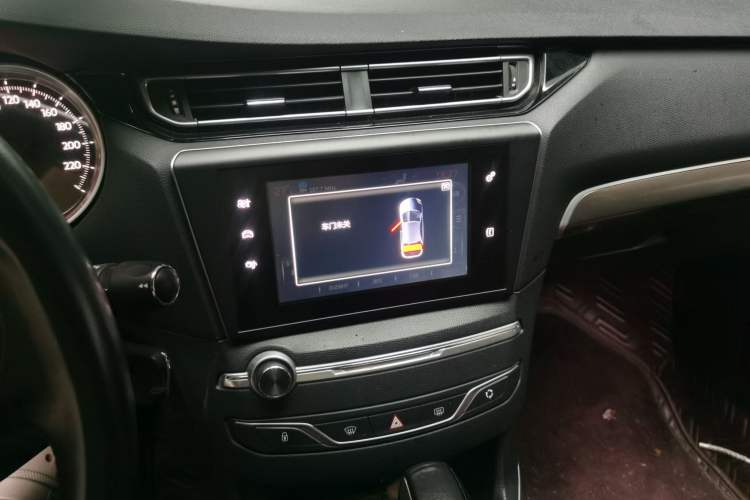 Used Peugeot 408 2014 1.8L Automatic Luxury Edition Audio And AC Panel