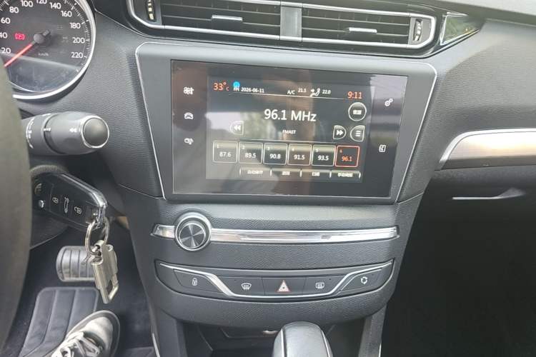 Used Peugeot 408 2014 1.8L Automatic Luxury Edition Audio And AC Panel