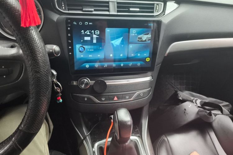Used Peugeot 408 2014 1.8L Automatic Luxury Edition Audio And AC Panel