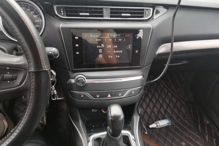 Used Peugeot 408 2014 1.8L Automatic Luxury Edition Audio And AC Panel