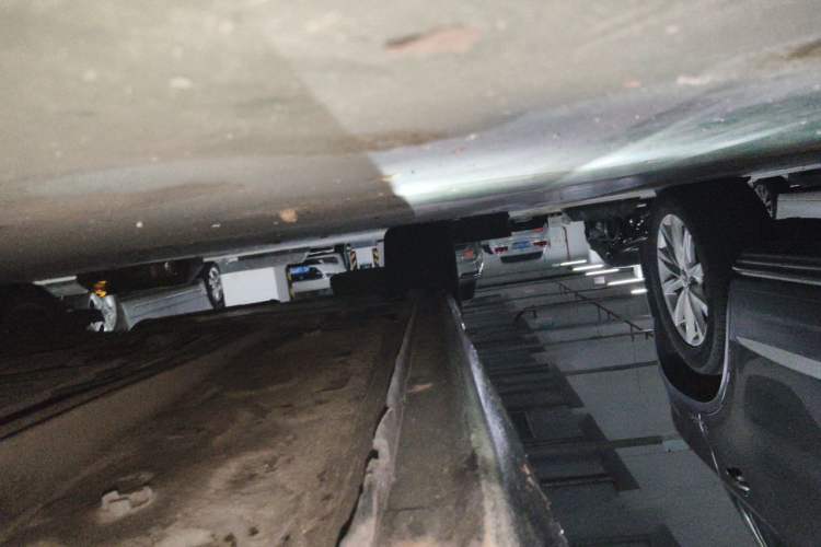 Used Peugeot 408 2014 1.8L Automatic Luxury Edition Chassis Front Right