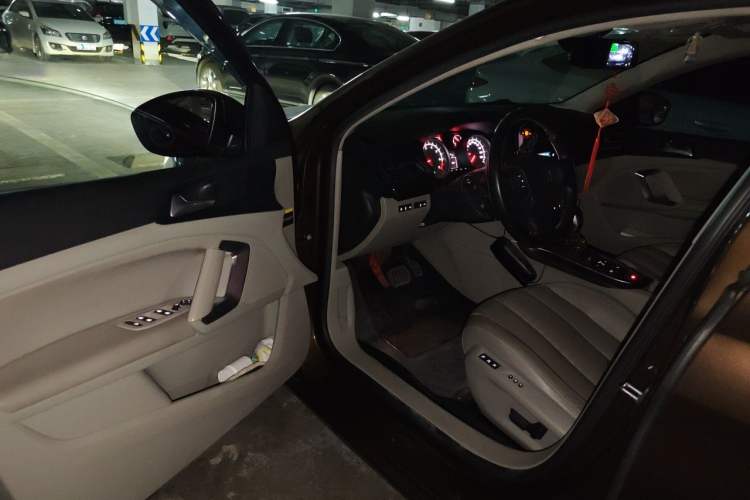 Used Peugeot 408 2014 1.6T Automatic Supreme Edition Driver Seat