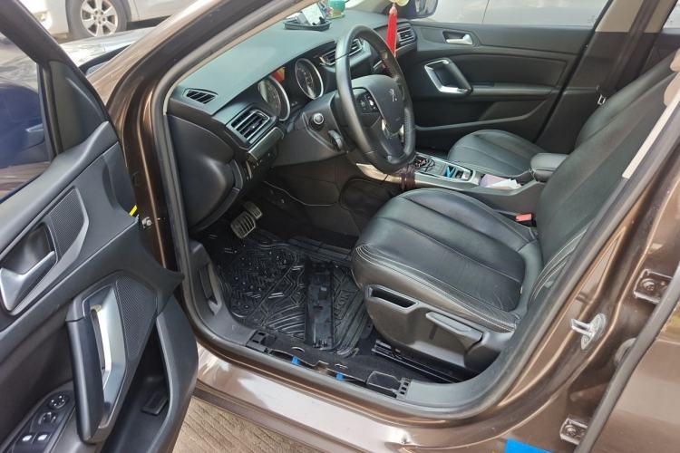 Used Peugeot 408 2014 1.8L Automatic Luxury Edition Driver Seat