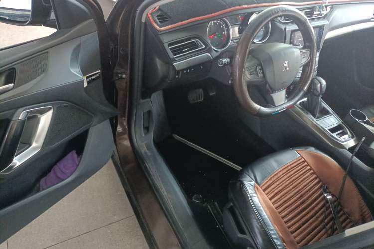 Used Peugeot 408 2014 1.8L Automatic Luxury Edition Driver Seat