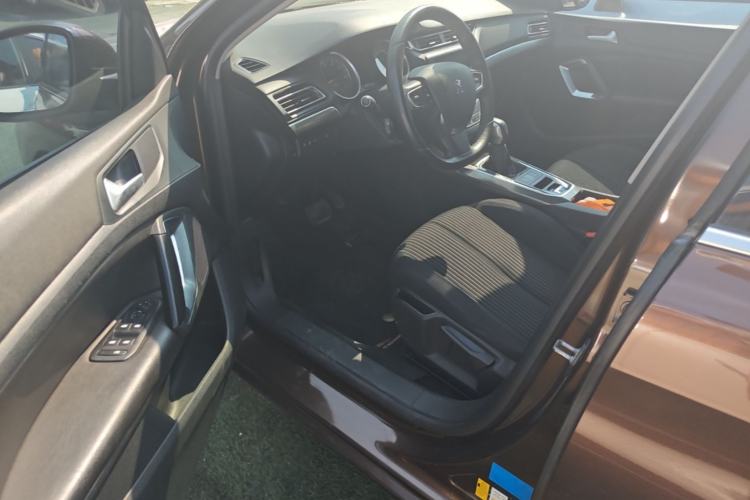 Used Peugeot 408 2014 1.8L Automatic Luxury Edition Driver Seat