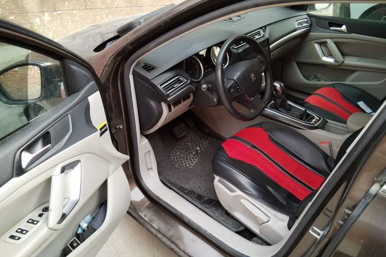 Used Peugeot 408 2014 1.8L Automatic Luxury Edition Driver Seat