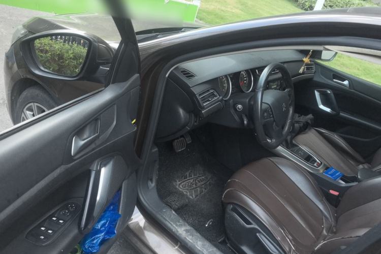 Used Peugeot 408 2014 1.8L Automatic Luxury Edition Driver Seat