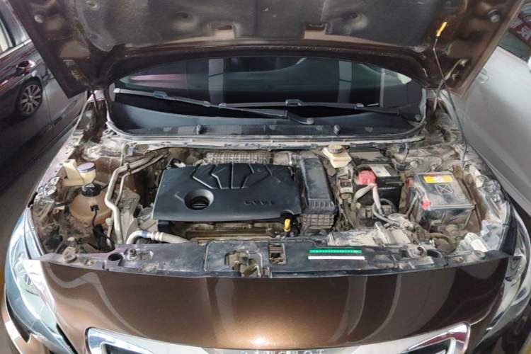 Used Peugeot 408 2014 1.8L Automatic Luxury Edition Engine Bay