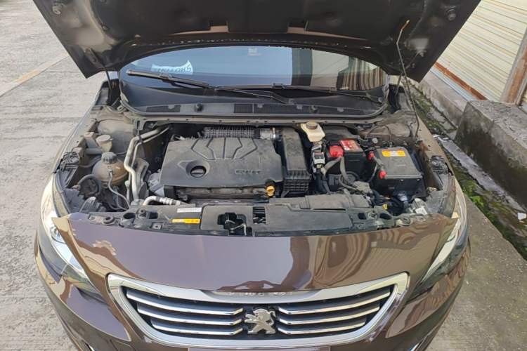 Used Peugeot 408 2014 1.8L Automatic Luxury Edition Engine Bay
