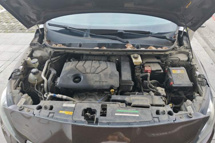 Used Peugeot 408 2014 1.8L Automatic Luxury Edition Engine Bay