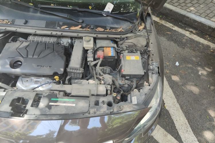 Used Peugeot 408 2014 1.8L Automatic Luxury Edition Engine Bay Left