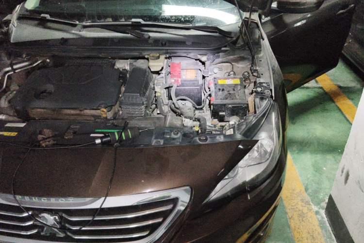 Used Peugeot 408 2014 1.8L Automatic Luxury Edition Engine Bay Left