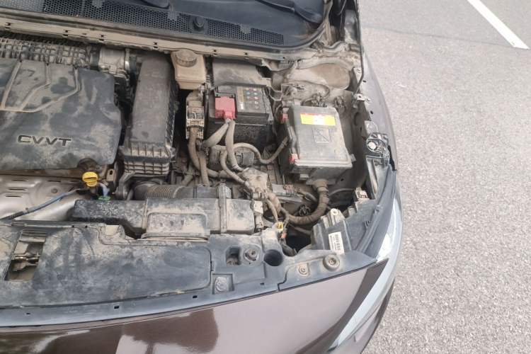 Used Peugeot 408 2014 1.8L Automatic Luxury Edition Engine Bay Left